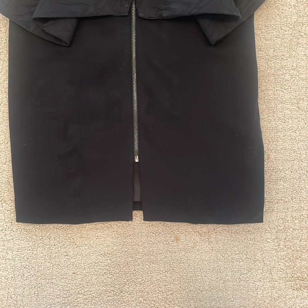 Guess Los Angeles Dress - Picture 12 of 17